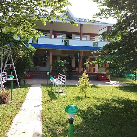 The Midway Jungle Resort Masinagudi Exterior photo